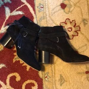 rag & bone blk suede booties.